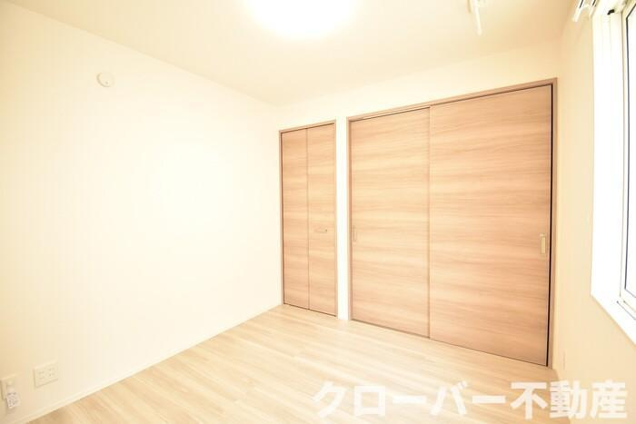 Ｐｏｒｔ Ｃａｓａ Ｅｂｉｓｕの洋室|洋室４．５帖