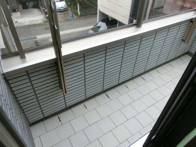 Ｐｒｅ・Ｖｅｒｇｅｒ　－　プレ・ベルジェ　－のバルコニー