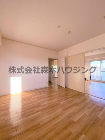 【洋室】 | 　大西マンション | 個人の部屋や寝室として使える洋室です