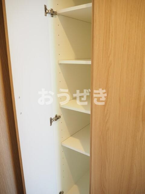 ルーブル大島参番館の収納