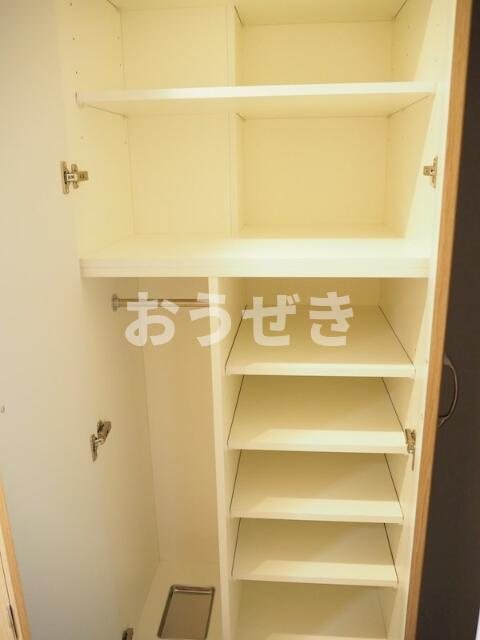 ルーブル大島参番館の収納|下足入