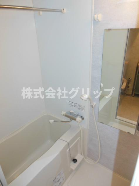 横浜市中区花咲町２丁目の賃貸マンションの浴室
