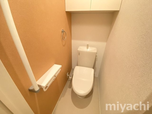 Jade House庄町Bのトイレ