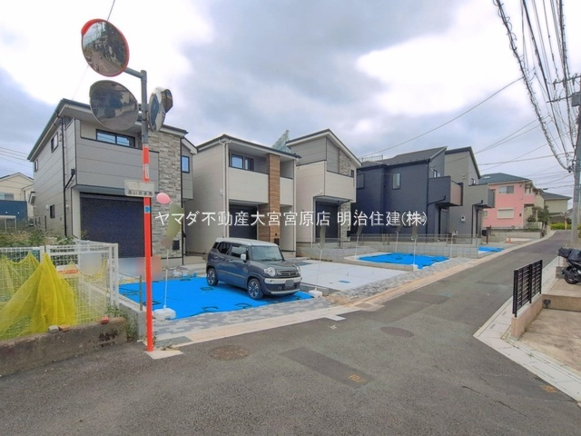 さいたま市見沼区南中丸17期の前面道路含む現地写真