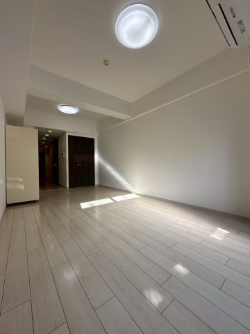 山崎マンション13の洋室