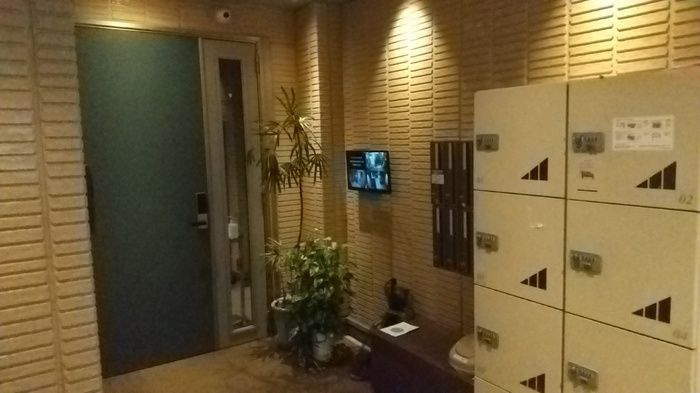コンフォート上北沢のエントランス