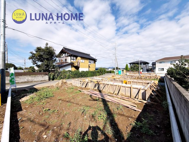 土浦市板谷第11　新築戸建　4号棟の前面道路含む現地写真
