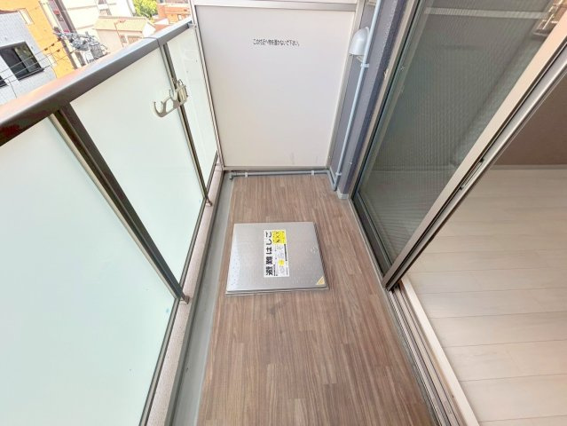 エステムコート新大阪Ⅺリンクスのバルコニー