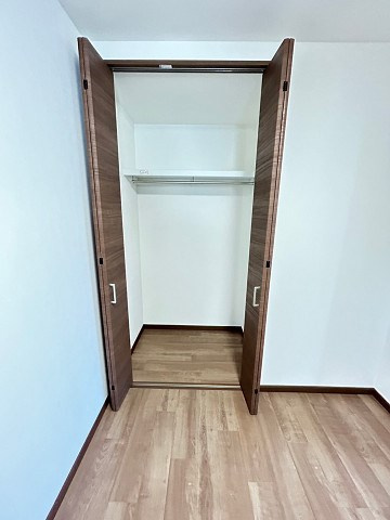 尼崎市開明町１丁目のアパートの収納|専用の収納スペースです