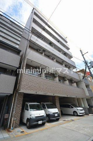 レスポワル新町の外観