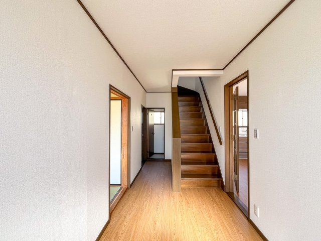 津市高野尾町のその他|玄関