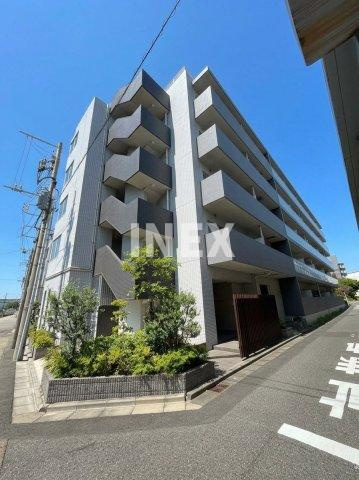 川崎市川崎区田町３丁目の賃貸マンションの外観