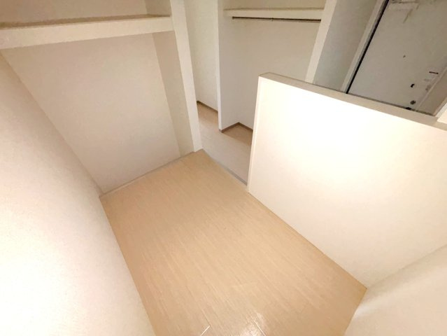 安芸郡府中町柳ケ丘のアパートの内装