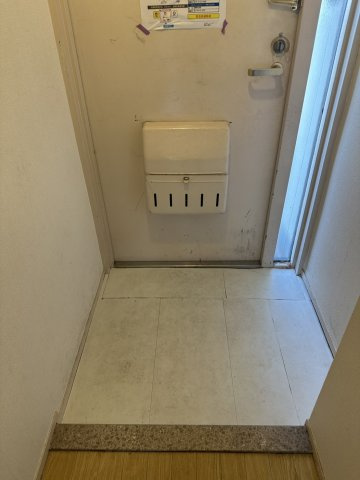 アーバンコートサカスⅢの玄関