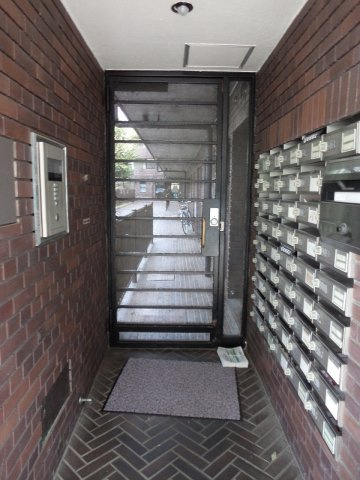 アーバンコートサカスⅢのエントランス