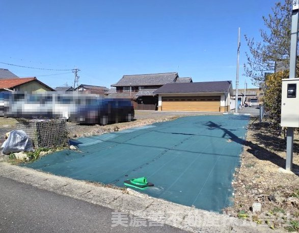 ６７５１９　岐阜市鏡島土地の外観