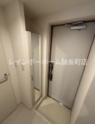 リブリ・船橋Ⅲの玄関