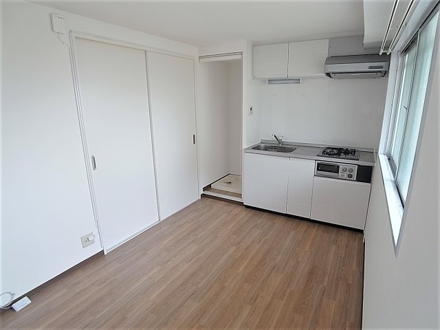 サングレイ西鈴の居間・リビング|開放感の有る広々したダイニング
