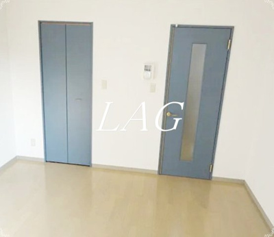 【居間・リビング】 | コーネル・スリー | 洋室のお部屋です。