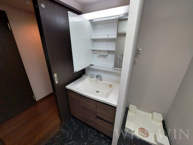 CASA94の洗面所