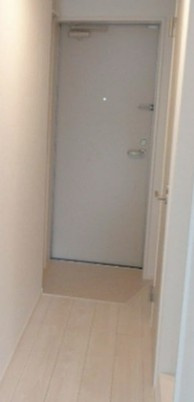 Dear Court 高円寺Aの玄関