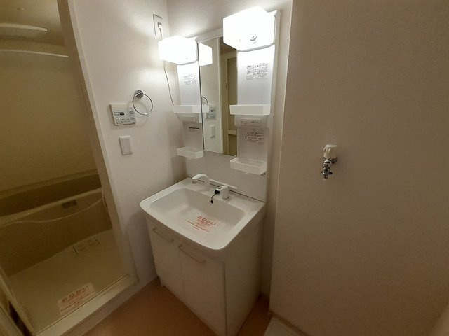 クリ－ル　ポッシュＴ＆Ｋの洗面所|コンパクトで使いやすい洗面所