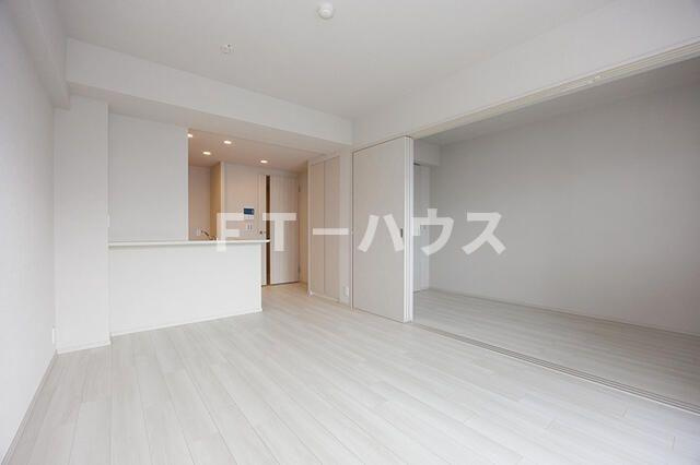 スカイグランデ津田沼の居間・リビング