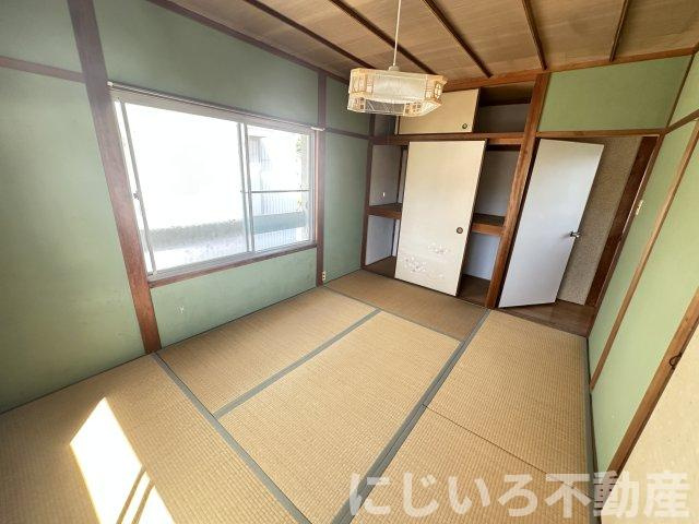 津乃峰町戎山125-82借家（成松邸）の和室