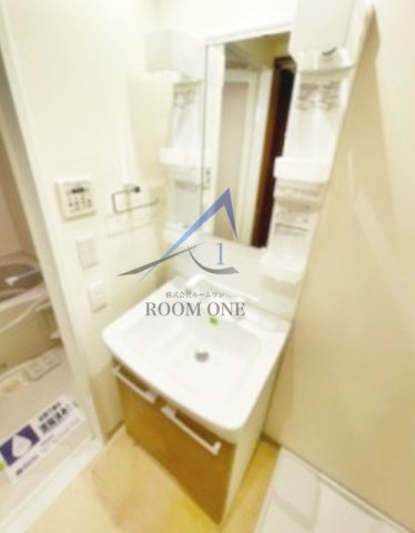 オーキッドコート下井草の洗面所|独立洗面台です。