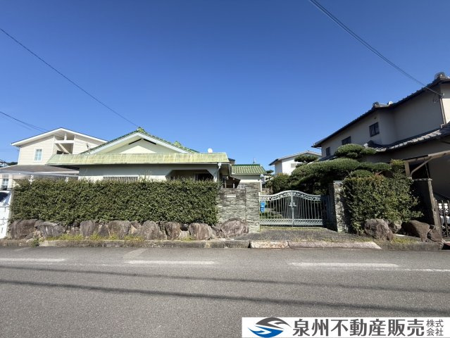 泉佐野市佐野台　古家付き土地