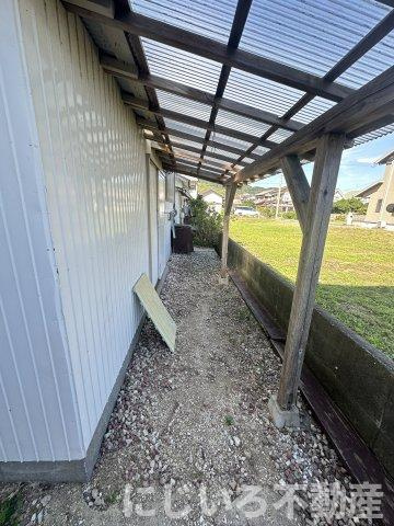 津乃峰町戎山125-56借家（成松邸）のバルコニー