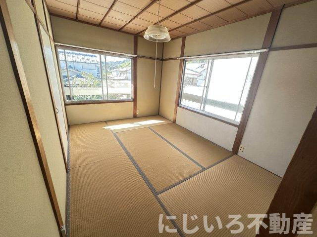 津乃峰町戎山125-56借家（成松邸）の和室