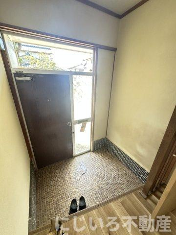 津乃峰町戎山125-56借家（成松邸）の玄関