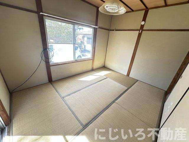 津乃峰町戎山125-56借家（成松邸）の和室
