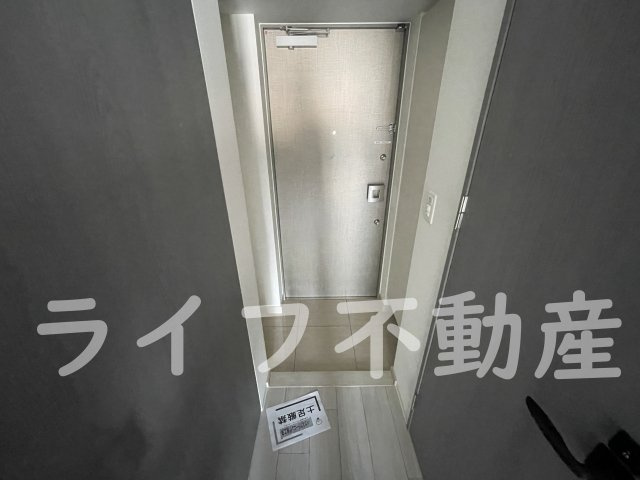 レジュールアッシュOSAKA新深江の玄関|毎日通る玄関はこちらです