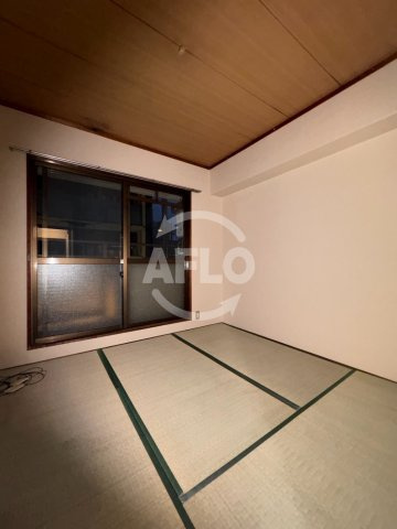 シロハイヌ春日出の和室|シロノハイツ春日出　和室