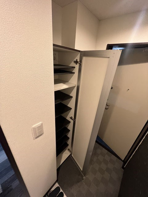 大阪市西淀川区福町２丁目のアパートの玄関|玄関です