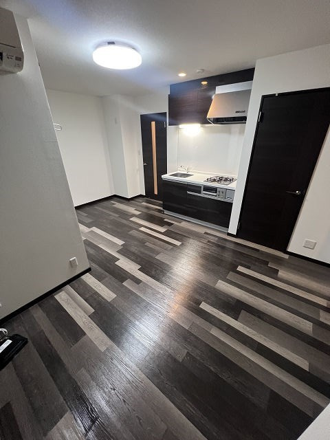大阪市西淀川区福町２丁目のアパートの居間・リビング|こちらのリビングで趣味の時間をお楽しみください