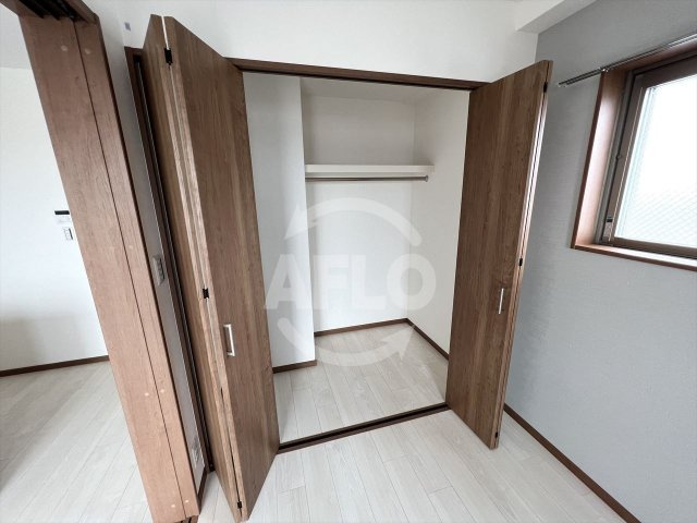 カウニス巽中の収納|カウニス巽中　クローゼット