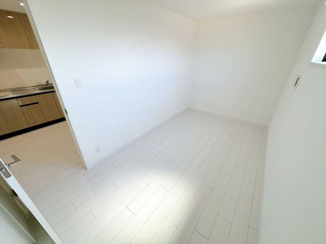 【寝室】 | シャンタラム吹田