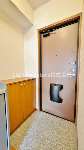 パナハイツ岡田の玄関