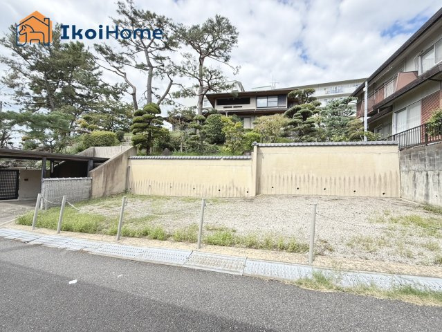 明石市朝霧東町3丁目　中古戸建　
