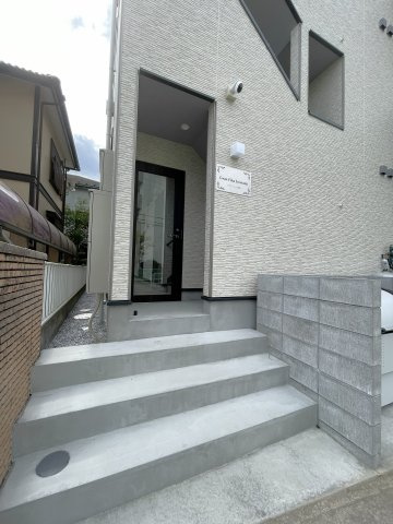 グランフィーカ岩槻のエントランス