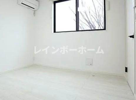 ラ・フォート梅島の居間・リビング