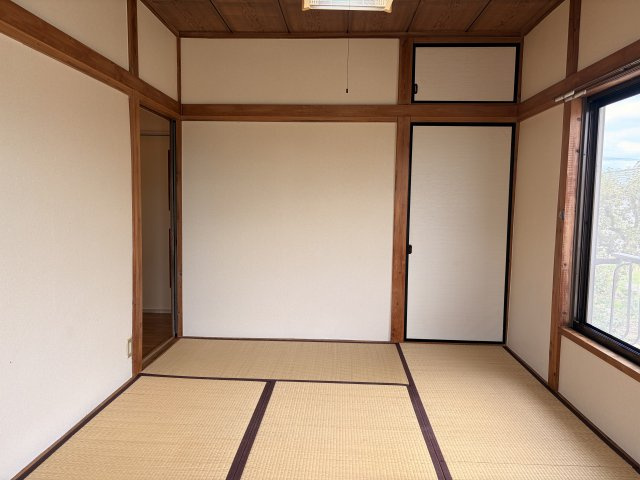 岩田コーポ　2号棟の和室