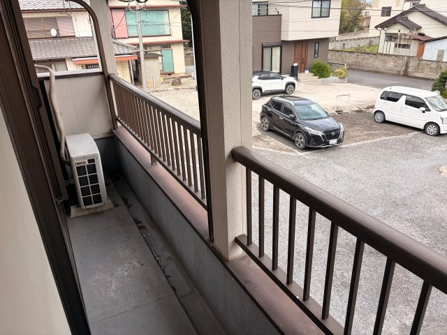 岩田コーポ　2号棟のバルコニー