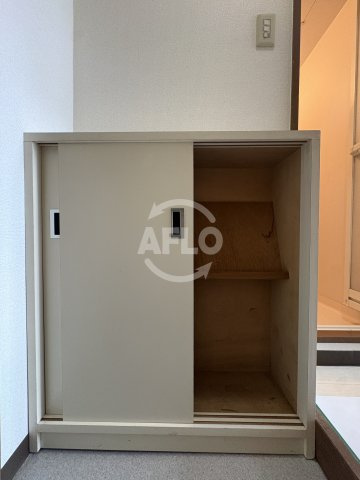 エストポワール堀江の収納|エストポワール堀江　シューズボックス