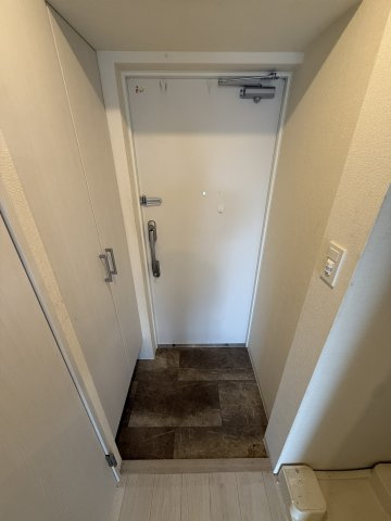 フレシール昭和通の玄関|ゆったりとした玄関です