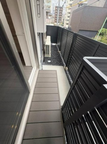 【バルコニー】 | セレスティア唐山町