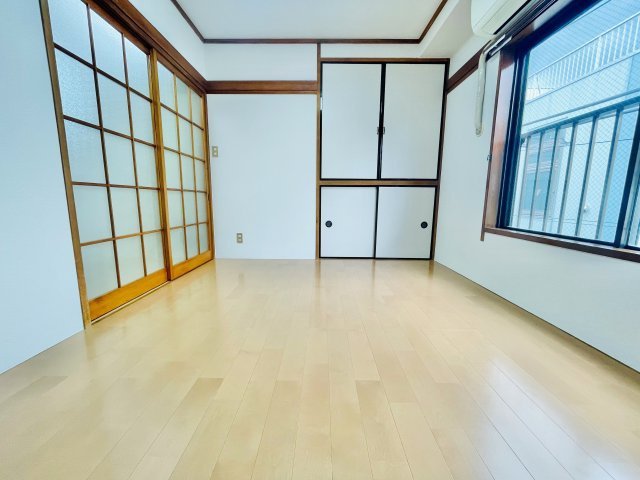 マルキヤビルの寝室